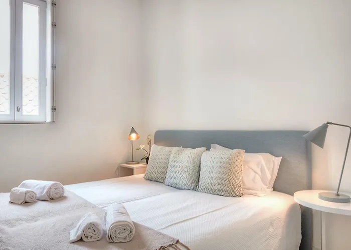 Canaan Lifestyle Apartments Lisbon Combro 77 By Get Your Stay