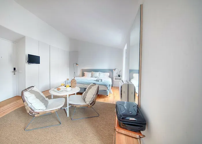 Canaan Lifestyle Apartments Lisbon Combro 77 By Get Your Stay